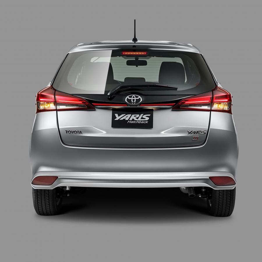  Toyota Yaris S Hatchback 2018 года  (MX) (фото 7 из 7)